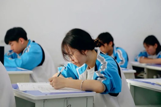 以考促学,在实战中打磨教学硬实力!(图6) 以考促学,在实战中打磨教学硬实力!(图6)