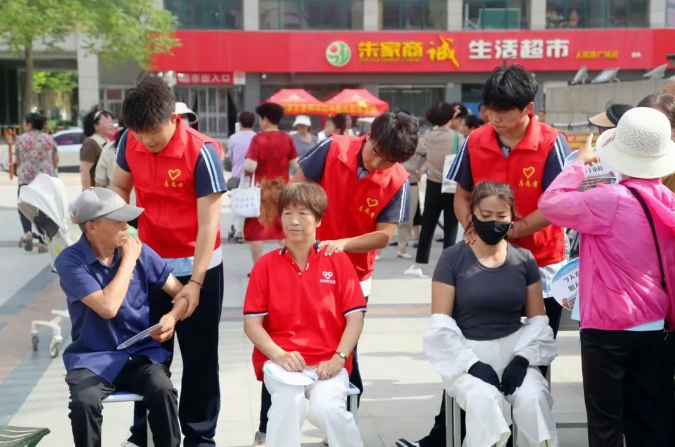 我校联合三甲医院开展大型义诊 惠及鄠邑区群众(图5)