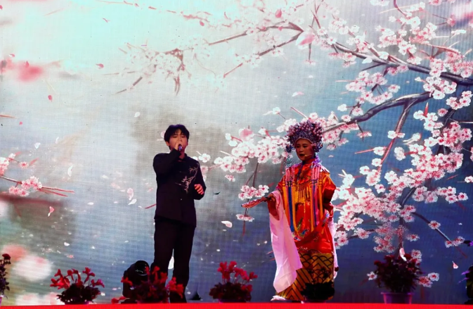 青春作答,祖国听!这场迎新晚会当“燃”要看(图11) 青春作答,祖国听!这场迎新晚会当“燃”要看(图11)